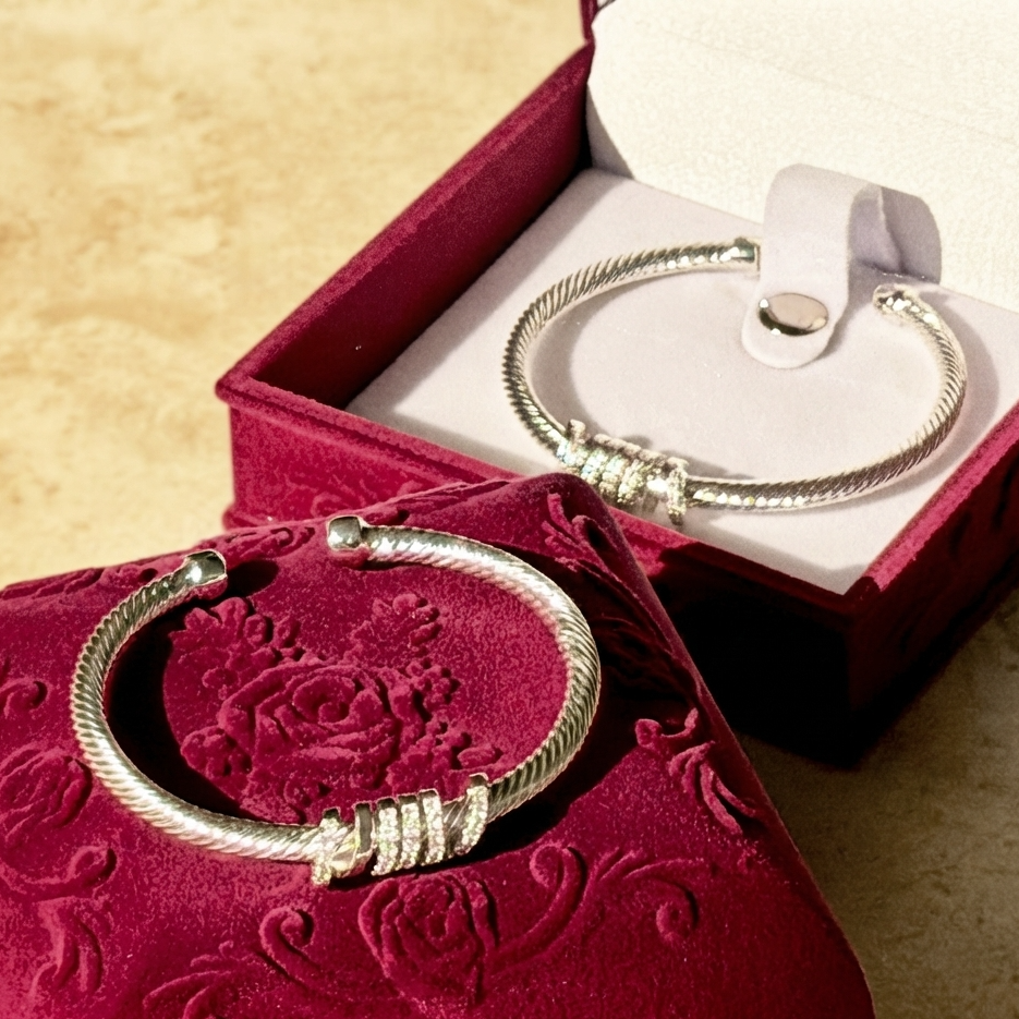 Infinity Spark Bracelet by Lupaire